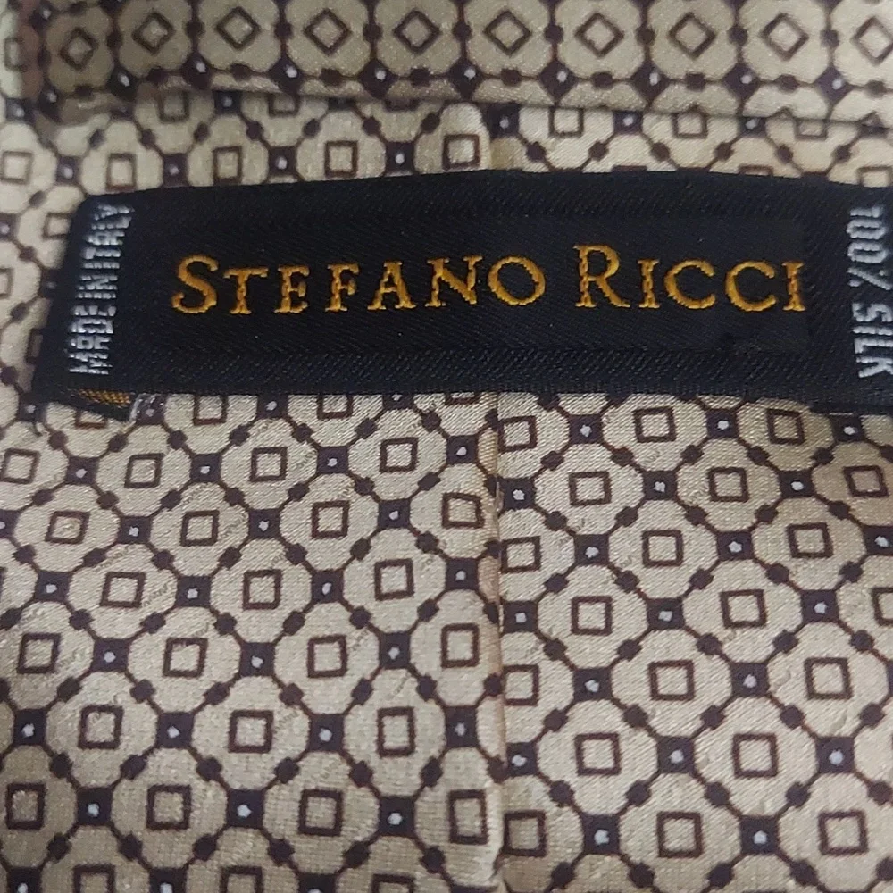 Tie - Picture 2 of 3